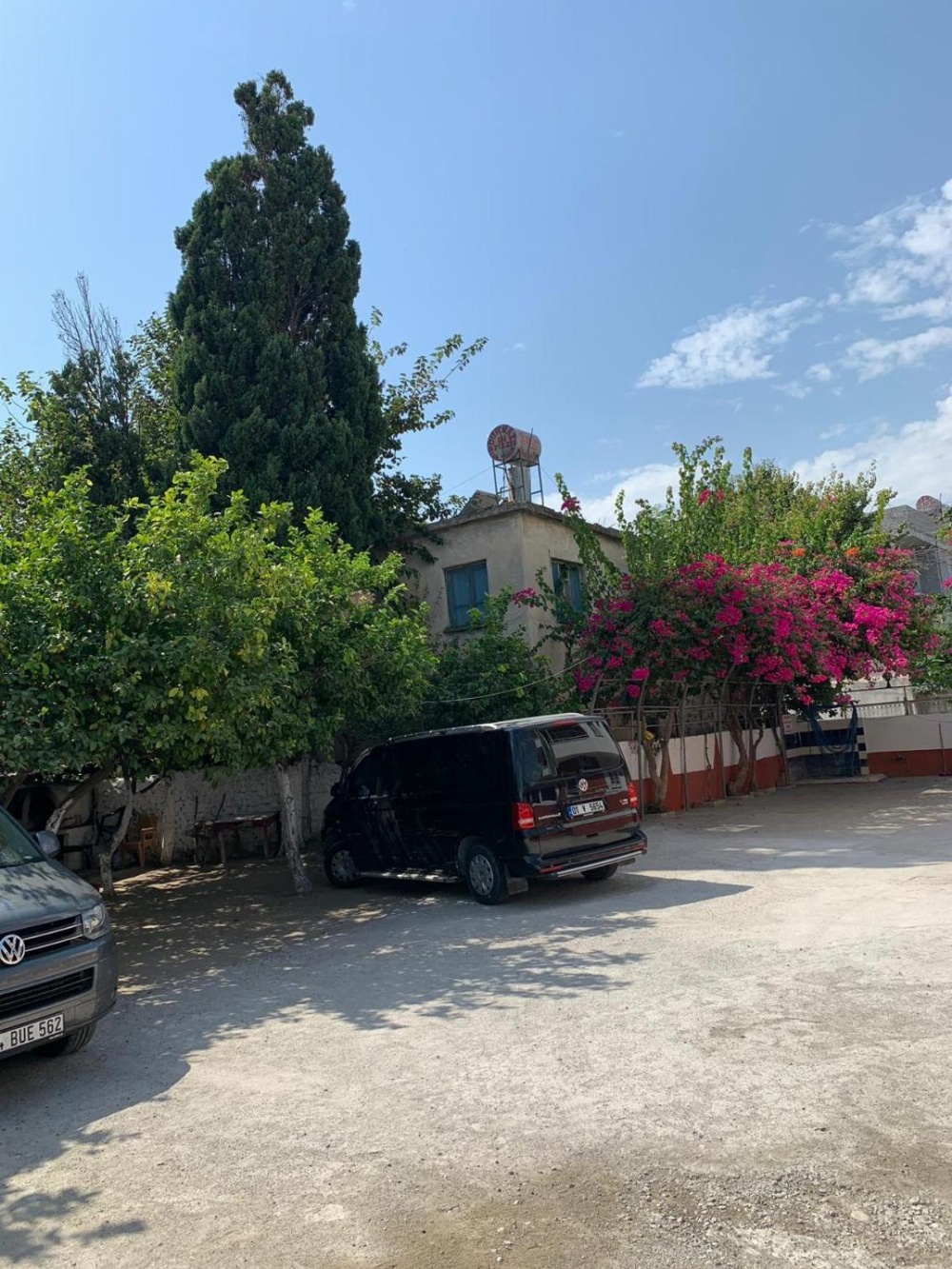 Küçük Aile Pansiyonu